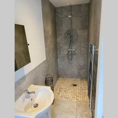 Tatil Evi Coach House, 5.8 Acres With Hot Tub And Lake *