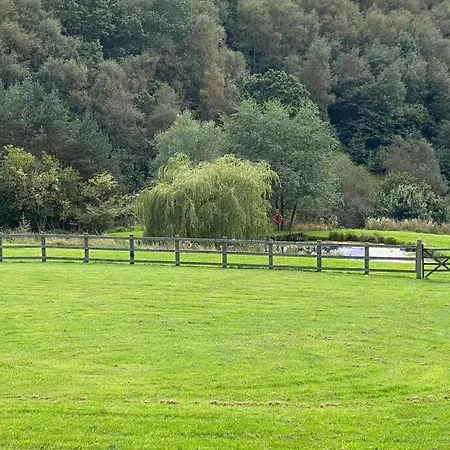Semesterbostad Coach House, 5.8 Acres With Hot Tub And Lake *
