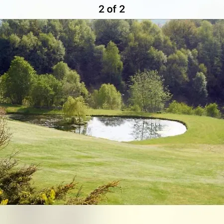 Coach House, 5.8 Acres With Hot Tub And Lake Leeds (West Yorkshire)